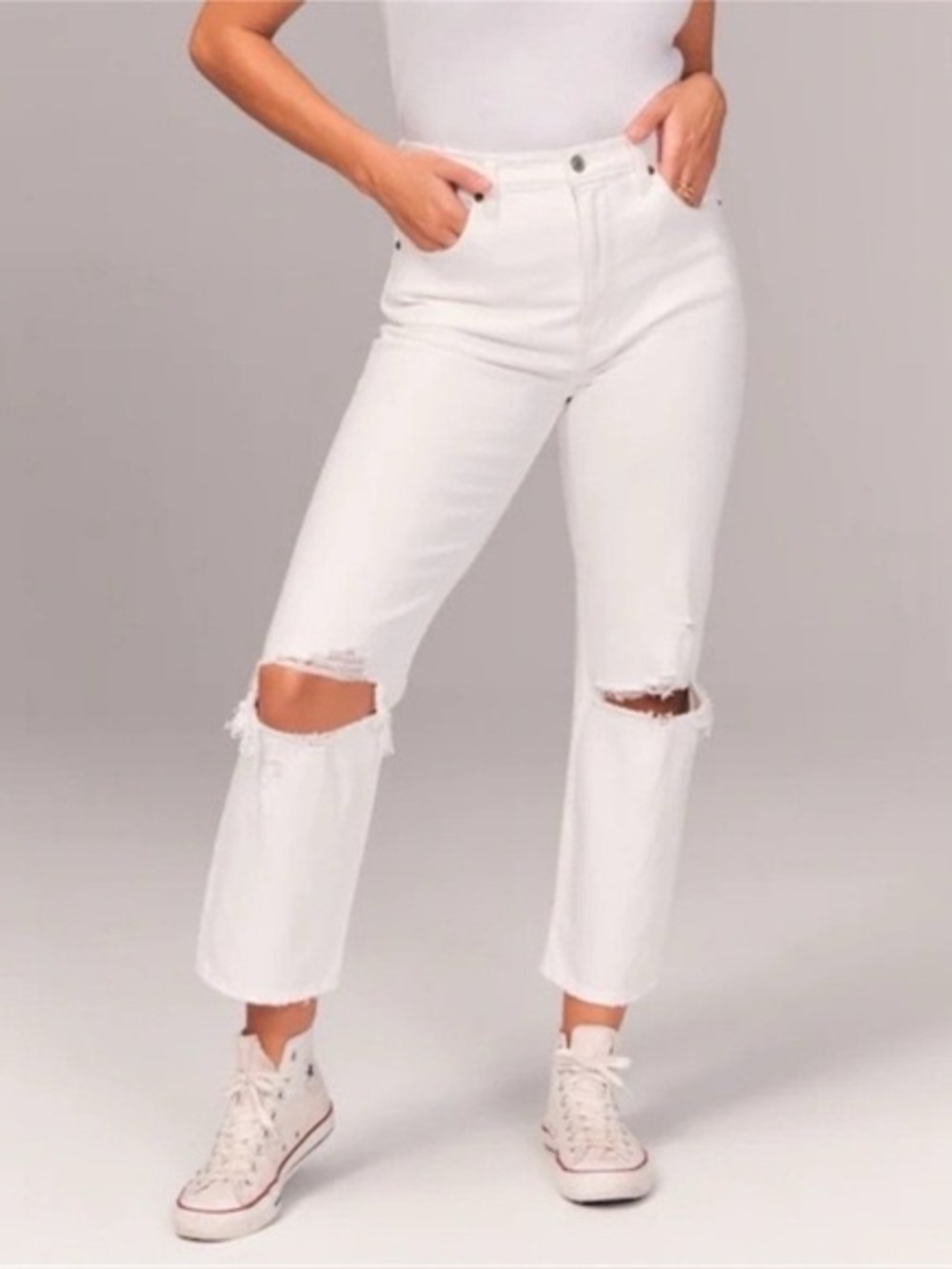 A&F Curve Love White Wash Ankle Jean